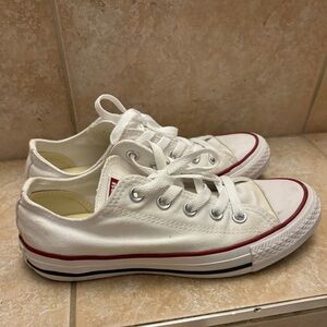 Converse Women’s White Sneakers